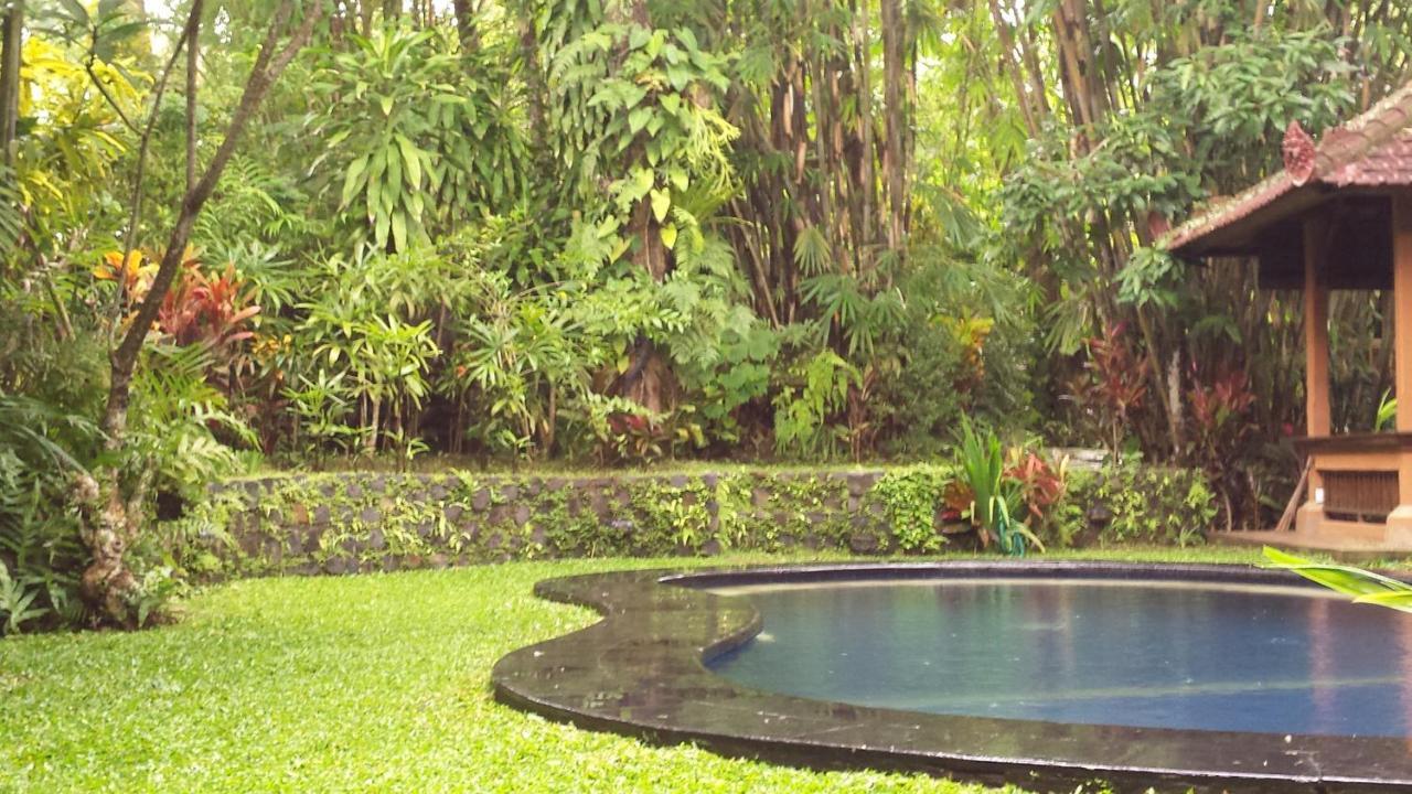 Pondok Manis Singaraja  Exterior photo